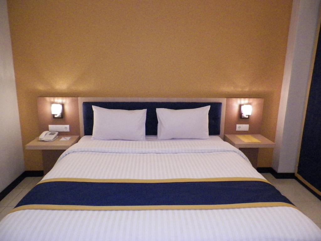 D'Best Hotel Pasar Baru Bandung Habitación foto