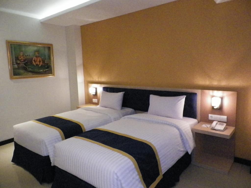 D'Best Hotel Pasar Baru Bandung Habitación foto